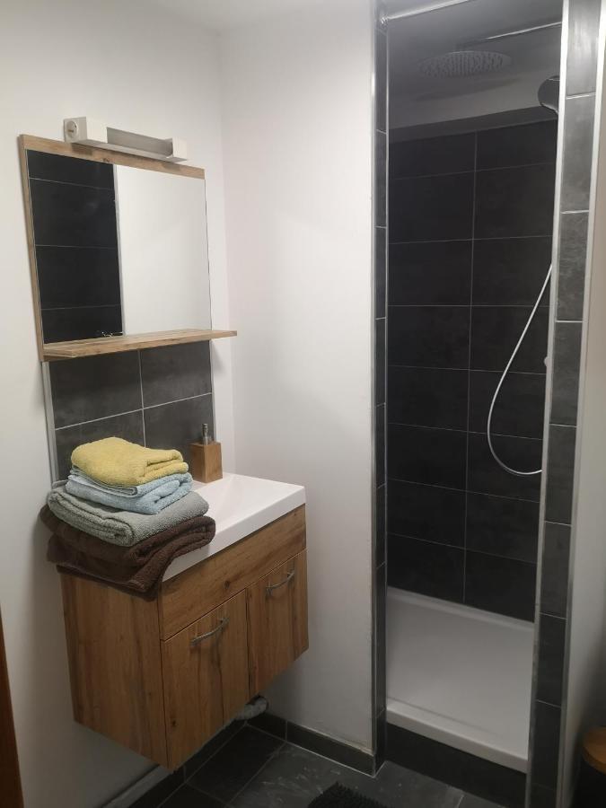 Appartement Sur Jardin Au Calme A Pernes 1 Chambre Ngoại thất bức ảnh